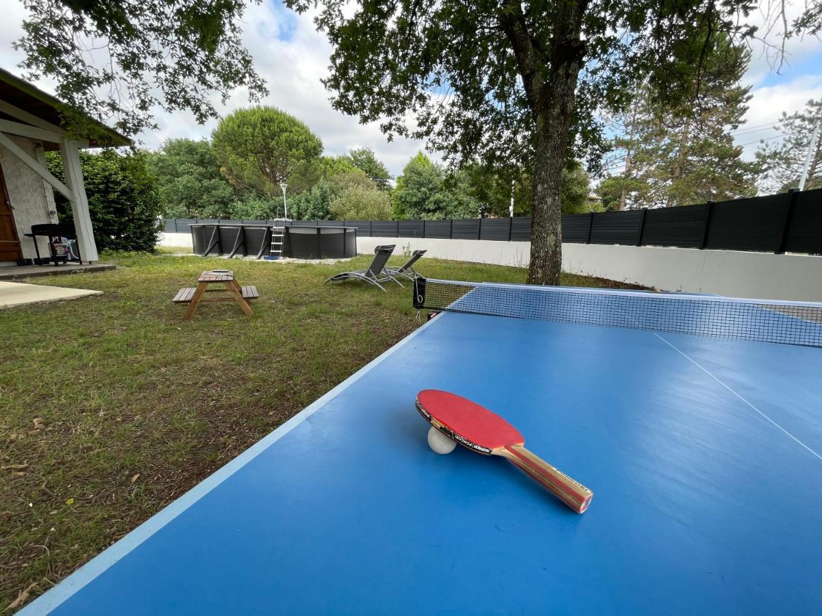 Villa Au Calme Avec Piscine, Grand Jardin Et Studio Independant Andernos-les-Bains Exteriör bild